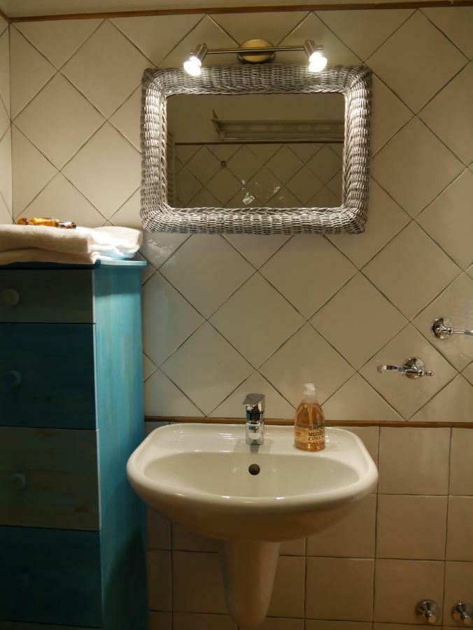 La Maison Du Soleil Appartamento Alba Pompeia Bagian luar foto